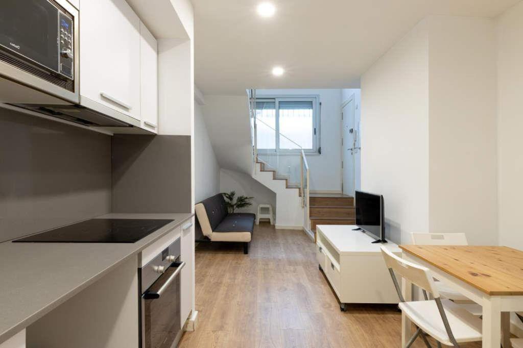 Apartment Live Camp Nou L'Hospitalet de Llobregat Buitenkant foto