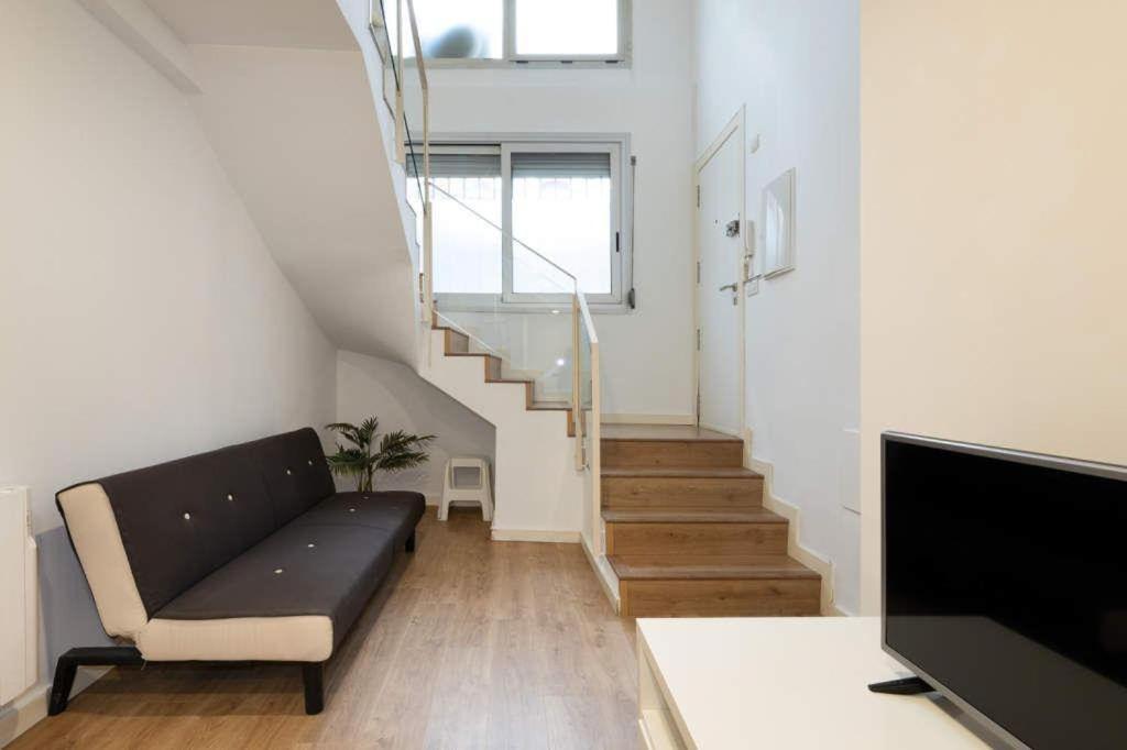 Apartment Live Camp Nou L'Hospitalet de Llobregat Buitenkant foto