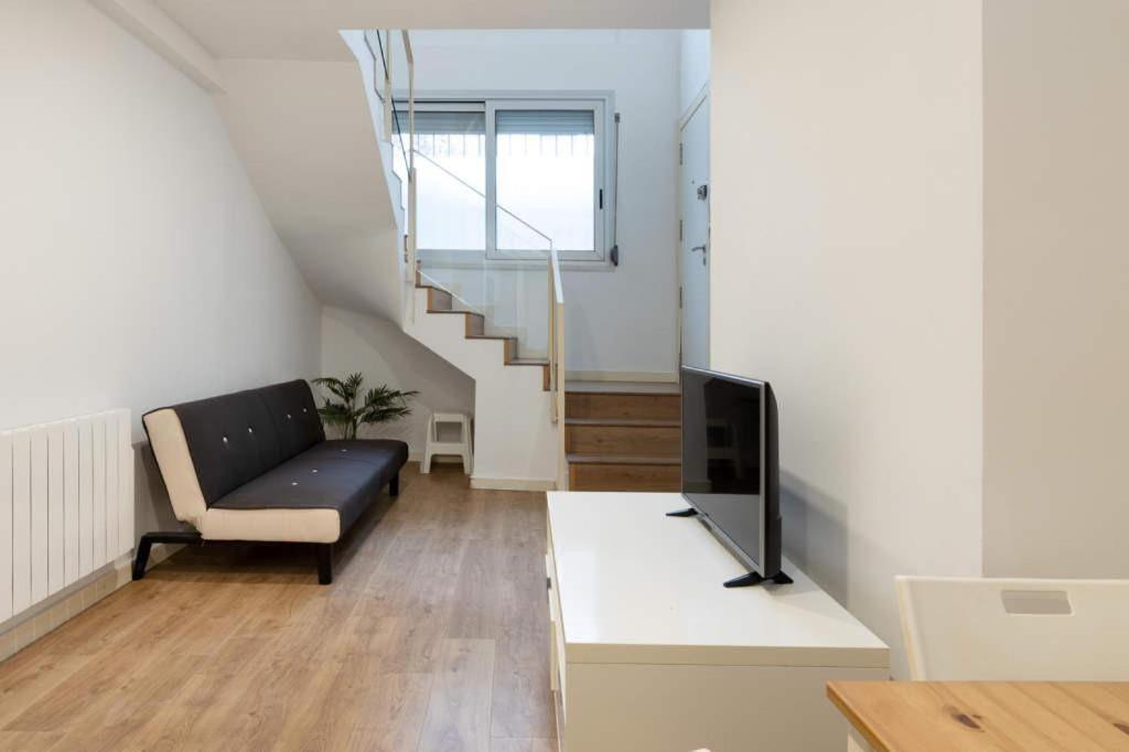 Apartment Live Camp Nou L'Hospitalet de Llobregat Buitenkant foto