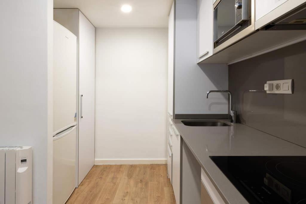 Apartment Live Camp Nou L'Hospitalet de Llobregat Buitenkant foto